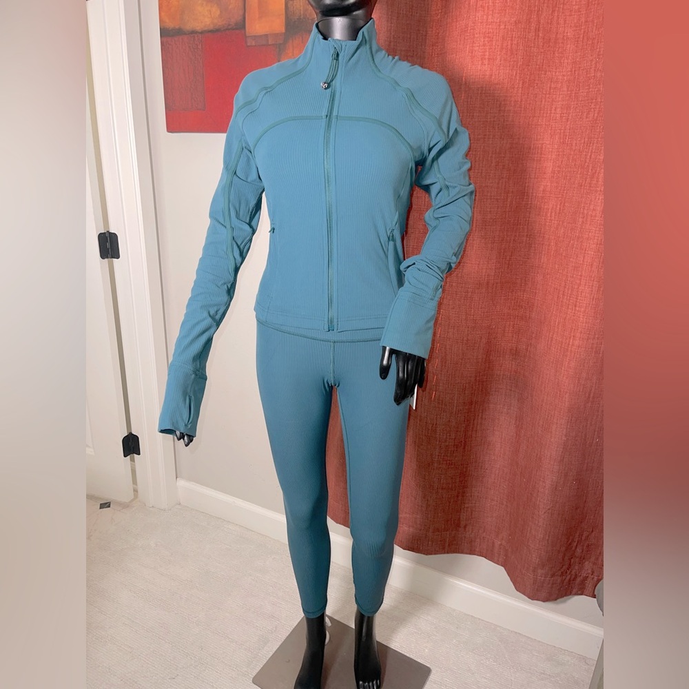 Ribbed Nulu Cropped Define Jacket & lululemon Align Ribbed HR Pant 25”